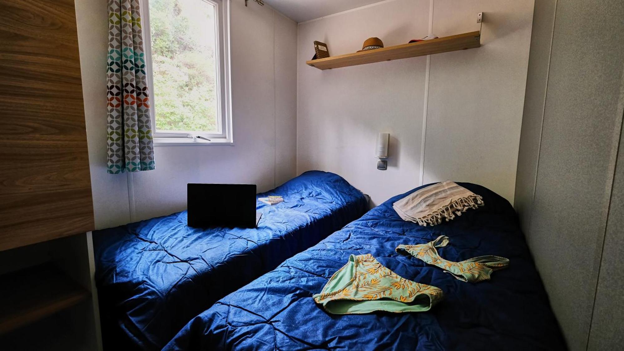 Camping De La Vallee Heureuse Orgon Eksteriør billede